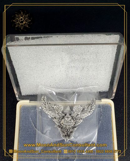 Phaya Krut ( Garuda ) – Phra Ajahn Pattarayano, Wat Dhammachaimongkhol ( Silver ) - Gambar 3